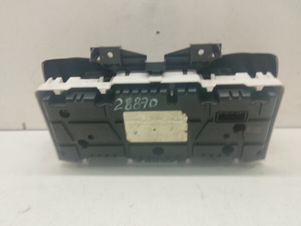 TABLERO DE INSTRUMENTOS RENAULT CLIO IV Business  Motor 1,5 Ltr.  75 CV  [2012 - 0] 5 Puertas - Imagen 2