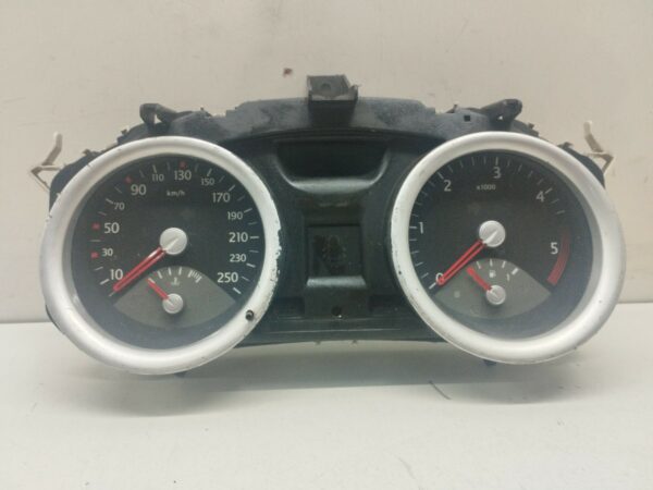 TABLERO DE INSTRUMENTOS RENAULT MEGANE II CLASSIC BERLINA 1.5 dCi Diesel DIESEL Motor 1,5 Ltr.  106 CV  [2003 - 2010] 3 Puertas