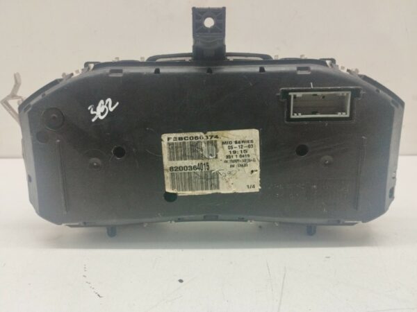 TABLERO DE INSTRUMENTOS RENAULT MEGANE II BERLINA 3P Extreme DIESEL Motor 1,9 Ltr.  120 CV  [2002 - 2009] 3 Puertas - Imagen 3