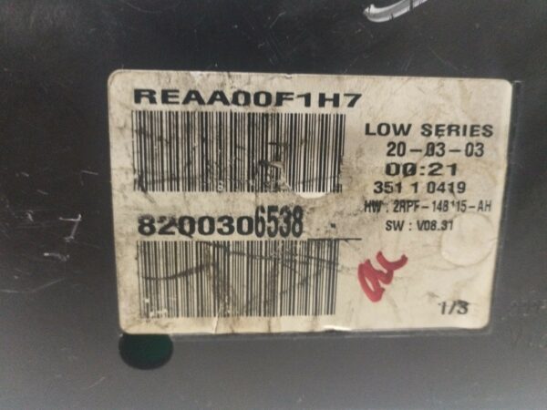 TABLERO DE INSTRUMENTOS RENAULT MEGANE II BERLINA 5P Confort Authentique DIESEL Motor 1,9 Ltr.  120 CV  [2002 - 2009] 5 Puertas - Imagen 2