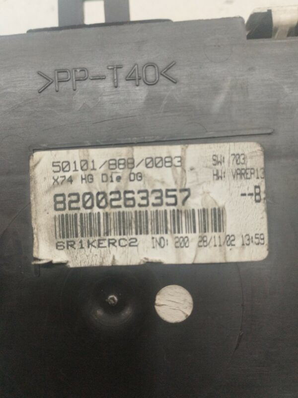 TABLERO DE INSTRUMENTOS RENAULT LAGUNA II (BG0) 1.9 dCi Diesel DIESEL Motor 1,9 Ltr.  120 CV  [2001 - 2007] 3 Puertas - Imagen 2
