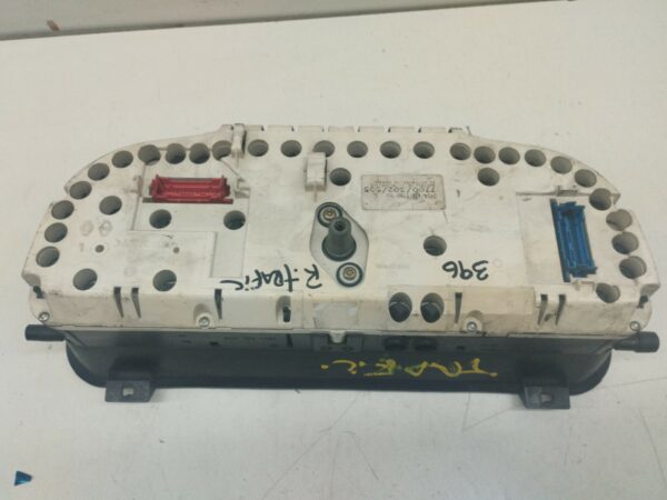 TABLERO DE INSTRUMENTOS RENAULT TRAFIC (DESDE 5.89) 2.1 Diesel  Motor 2,1 Ltr.  58 CV  [1989 - 2000] 3 Puertas - Imagen 3