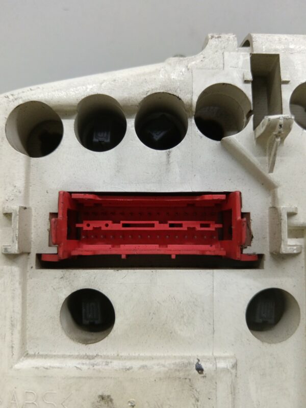 TABLERO DE INSTRUMENTOS RENAULT TRAFIC 2.1 Diesel  Motor 2,1 Ltr.  58 CV  [1981 - 0] 3 Puertas - Imagen 2