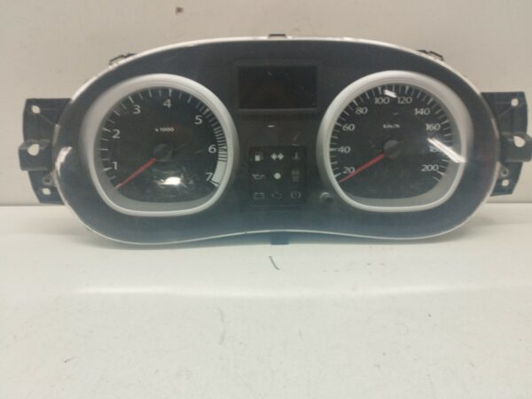TABLERO DE INSTRUMENTOS RENAULT DUSTER Ambiance 4x2 DIESEL Motor 1,5 Ltr.  107 CV  [2010 - 0] 5 Puertas