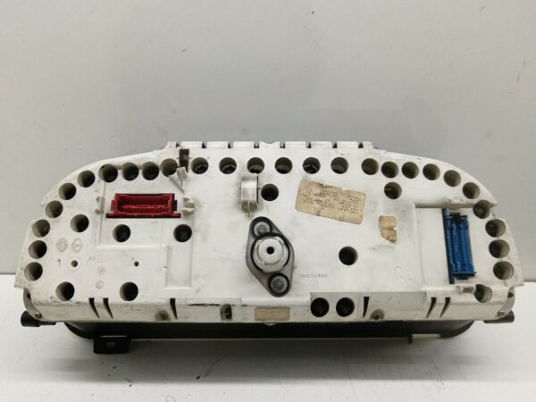 TABLERO DE INSTRUMENTOS RENAULT LAGUNA (B56) 1.9 dCi Diesel CAT DIESEL Motor 1,9 Ltr.  107 CV  [1998 - 2001] 3 Puertas - Imagen 4