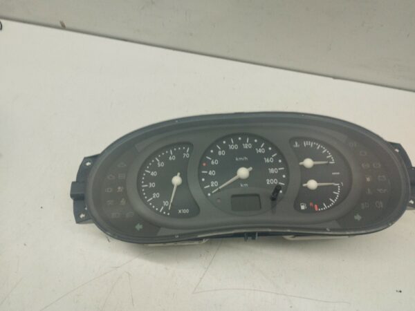 TABLERO DE INSTRUMENTOS RENAULT CLIO II FASE I (B/CBO) 1.9 Diesel DIESEL Motor 1,9 Ltr.  64 CV  [1998 - 2001] 3 Puertas