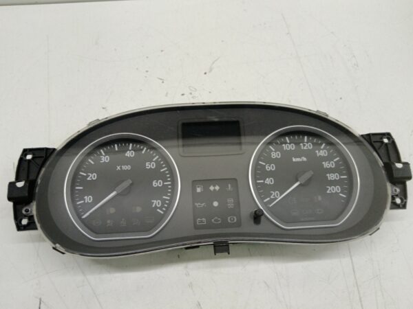 TABLERO DE INSTRUMENTOS RENAULT DUSTER Ambiance 4x2 DIESEL Motor 1,5 Ltr.  107 CV  [2010 - 0] 5 Puertas