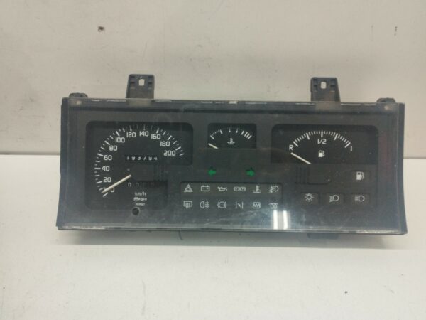 TABLERO DE INSTRUMENTOS RENAULT CLIO I FASE I+II (B/C57) 1.9 Diesel DIESEL Motor 1,9 Ltr.  64 CV  [1991 - 1998] 3 Puertas