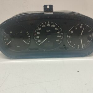 TABLERO DE INSTRUMENTOS RENAULT MEGANE I CLASSIC (LA0) 1.9 Diesel DIESEL Motor 1,9 Ltr.  64 CV  [1996 - 2001] 3 Puertas