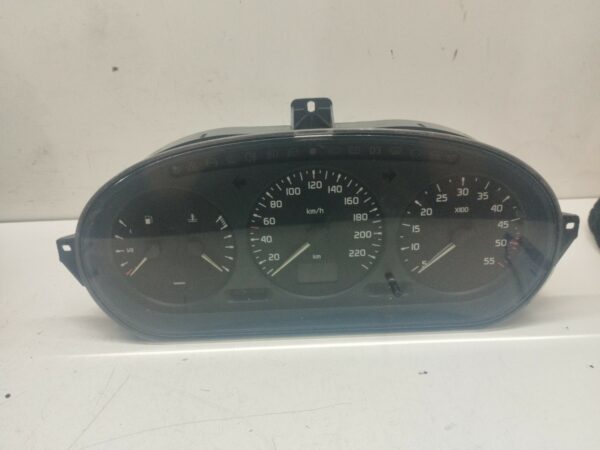 TABLERO DE INSTRUMENTOS RENAULT MEGANE I SCENIC (JA0) 1.9 Diesel DIESEL Motor 1,9 Ltr.  64 CV  [1996 - 1999] 3 Puertas