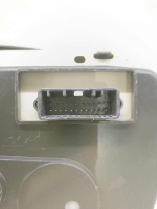 TABLERO DE INSTRUMENTOS RENAULT LOGAN 1.5 dCi Diesel FAP CAT DIESEL Motor 1,5 Ltr.  75 CV  [2005 - 2012] 3 Puertas - Imagen 3