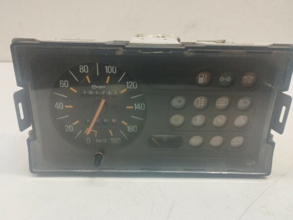 TABLERO DE INSTRUMENTOS RENAULT RAPID/EXPRESS (F40) 1.9 Diesel DIESEL Motor 1,9 Ltr.  54 CV  [1985 - 0] 3 Puertas