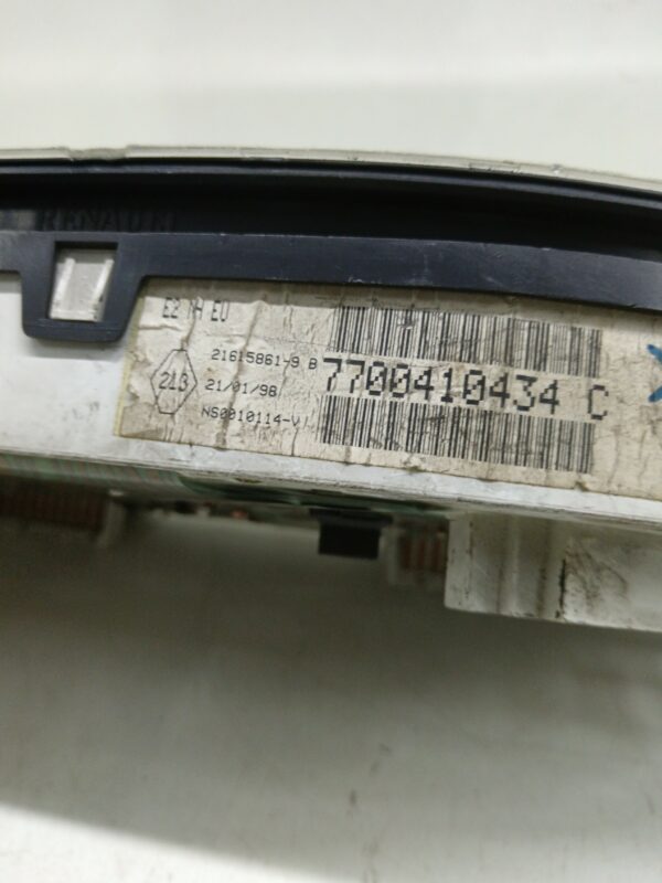 TABLERO DE INSTRUMENTOS RENAULT CLIO II FASE I (B/CBO) 1.9 D DIESEL Motor 1,9 Ltr.  64 CV  [1998 - 2001] 5 Puertas - Imagen 3