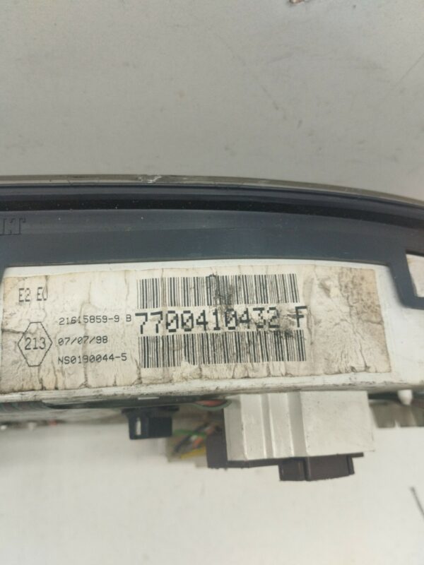 TABLERO DE INSTRUMENTOS RENAULT CLIO II FASE I (B/CBO) 1,2 NAFTA 95 Motor 1,2 Ltr.  58 CV  [1998 - 2001] 3 Puertas - Imagen 3
