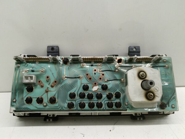 TABLERO DE INSTRUMENTOS RENAULT CLIO I FASE I+II (B/C57) 1.8 CAT NAFTA Motor 1,8 Ltr.  135 CV  [1991 - 1998] 3 Puertas - Imagen 2