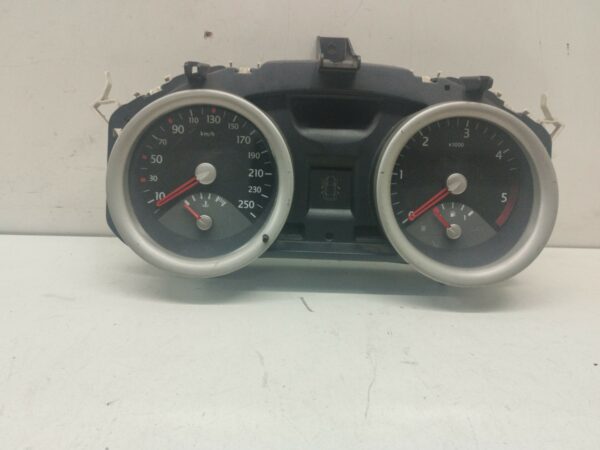 TABLERO DE INSTRUMENTOS RENAULT MEGANE II BERLINA 3P Dynamique DIESEL Motor 1,5 Ltr.  106 CV  [2002 - 2009] 3 Puertas