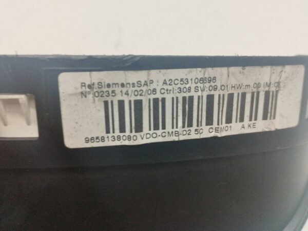TABLERO DE INSTRUMENTOS PEUGEOT 407 SW SR Confort NAFTA 95 Motor 2,0 Ltr.  136 CV  [2004 - 2011] 5 Puertas - Imagen 2