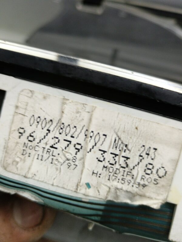 TABLERO DE INSTRUMENTOS CITROEN SAXO 1.1 SX NAFTA 95 Motor 1,1 Ltr.  60 CV  [1996 - 2000] 3 Puertas - Imagen 3