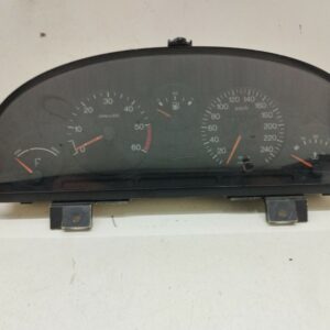 TABLERO DE INSTRUMENTOS PEUGEOT 405 BERLINA Signature DIESEL Motor 1,9 Ltr.  64 CV  [1987 - 1996] 4 Puertas
