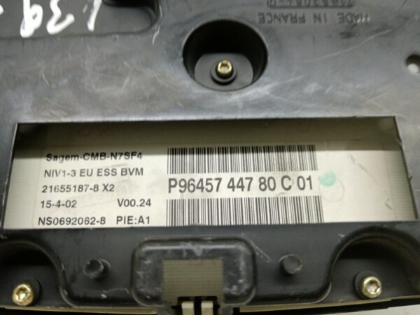 TABLERO DE INSTRUMENTOS CITROEN XSARA BERLINA 1.6 16V Tonic NAFTA Motor 1,6 Ltr.  109 CV  [1997 - 2005] 5 Puertas - Imagen 4