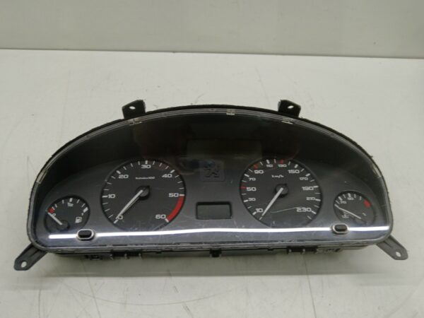 TABLERO DE INSTRUMENTOS PEUGEOT 406 BERLINA (S1/S2) 2.0 HDi DIESEL Motor 2,0 Ltr.  109 CV  [1995 - 2005] 3 Puertas