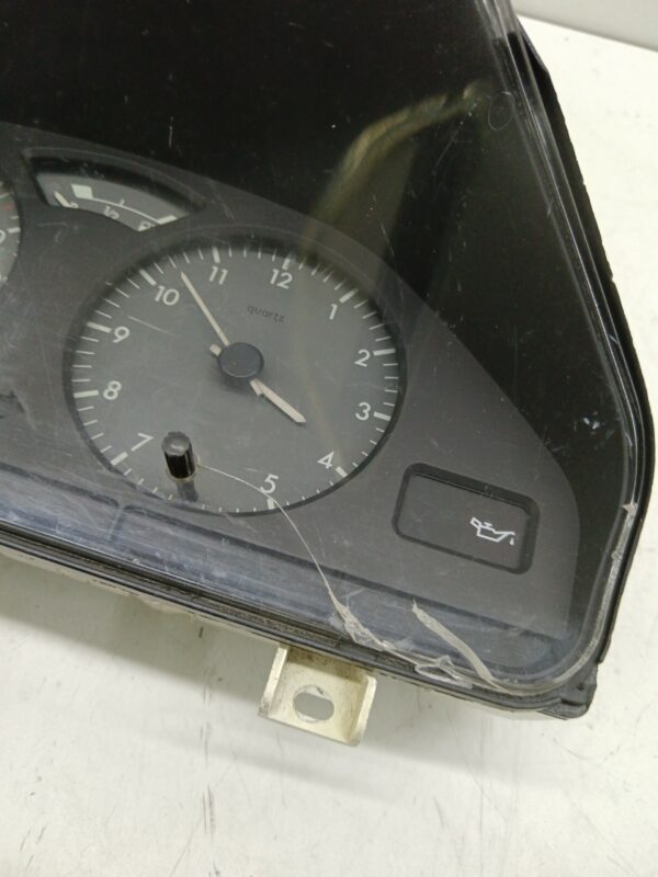 TABLERO DE INSTRUMENTOS CITROEN SAXO 1.5 Diesel CAT (VJY. VJZ / TUD5) DIESEL Motor 1,5 Ltr.  54 CV  [1996 - 2000] 3 Puertas - Imagen 3