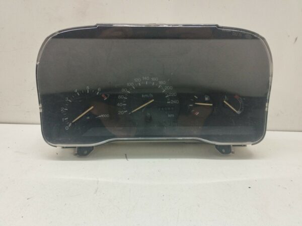 TABLERO DE INSTRUMENTOS FORD ESCORT BERLINA 1,6 NAFTA Motor 1,6 Ltr.  105 CV  [1986 - 1996] 3 Puertas