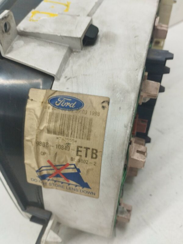 TABLERO DE INSTRUMENTOS FORD MONDEO BERLINA (GD) 1.6 16V CAT NAFTA 95 Motor 1,6 Ltr.  95 CV  [1996 - 2001] 3 Puertas - Imagen 3