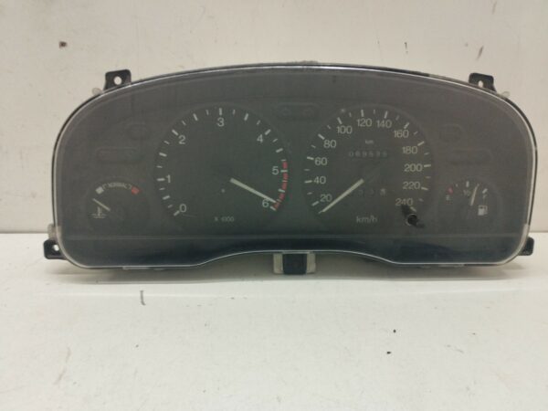 TABLERO DE INSTRUMENTOS FORD MONDEO BERLINA (GE) Ambiente (06.2003->) (D) DIESEL Motor 2,0 Ltr.  116 CV  [2000 - 2007] 5 Puertas