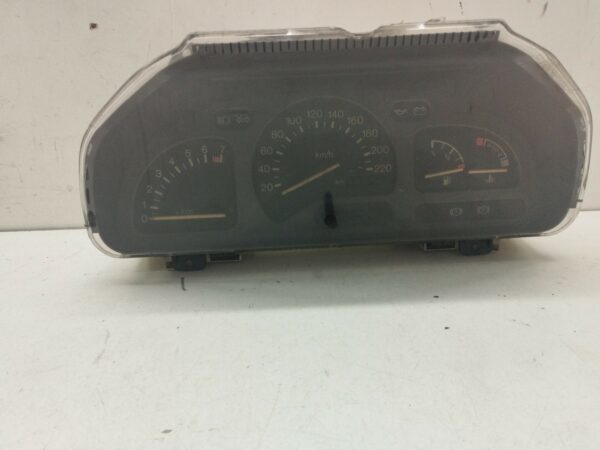 TABLERO DE INSTRUMENTOS FORD FIESTA BERL./COURIER 1.8 16V CAT NAFTA 95 Motor 1,8 Ltr.  131 CV  [1988 - 1997] 3 Puertas