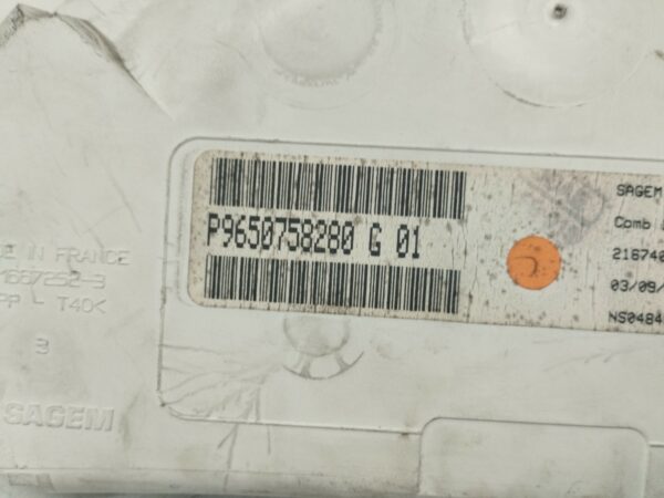 TABLERO DE INSTRUMENTOS CITROEN C2 Audace DIESEL Motor 1,4 Ltr.  68 CV  [2003 - 2010] 3 Puertas - Imagen 2