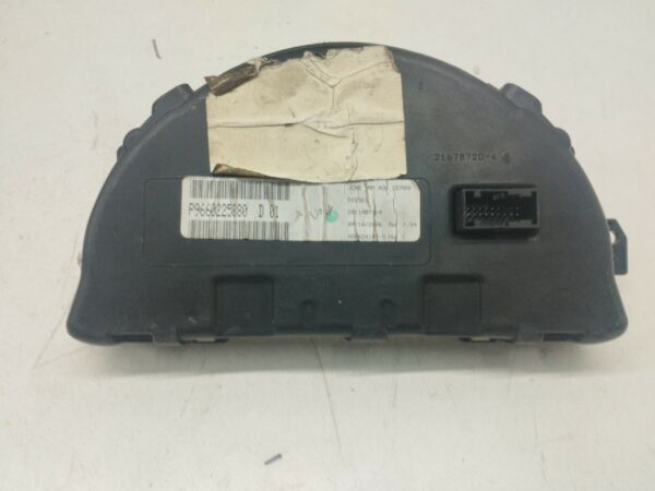 TABLERO DE INSTRUMENTOS CITROEN C3 1.4 HDi SX Plus DIESEL Motor 1,4 Ltr.  68 CV  [1995 - 2010] 5 Puertas - Imagen 3