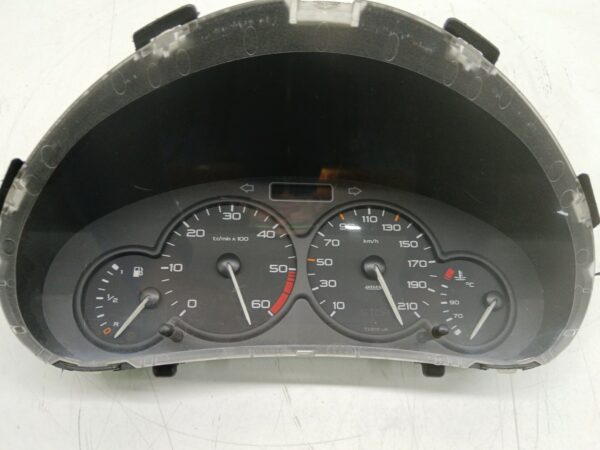 TABLERO DE INSTRUMENTOS PEUGEOT 206 BERLINA 1.4 HDi DIESEL Motor 1,4 Ltr.  68 CV  [1998 - 2010] 3 Puertas
