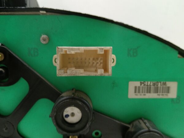TABLERO DE INSTRUMENTOS PEUGEOT 206 BERLINA 1.4 HDi DIESEL Motor 1,4 Ltr.  68 CV  [1998 - 2010] 3 Puertas - Imagen 2