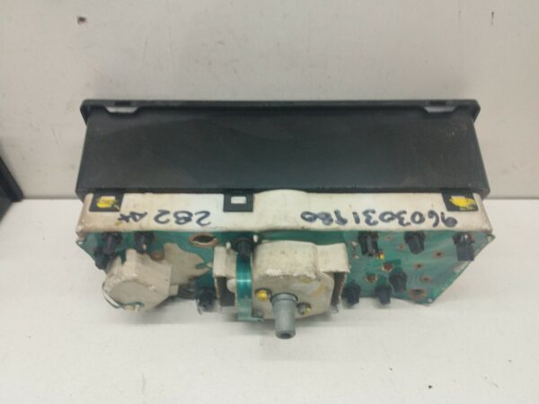 TABLERO DE INSTRUMENTOS CITROEN AX 1 NAFTA Motor 1,0 Ltr.  50 CV  [1987 - 1998] 3 Puertas - Imagen 2
