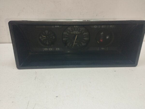 TABLERO DE INSTRUMENTOS CITROEN AX 1.5 Diesel CAT (VJY. VJZ / TUD5) DIESEL Motor 1,5 Ltr.  54 CV  [1987 - 1998] 3 Puertas