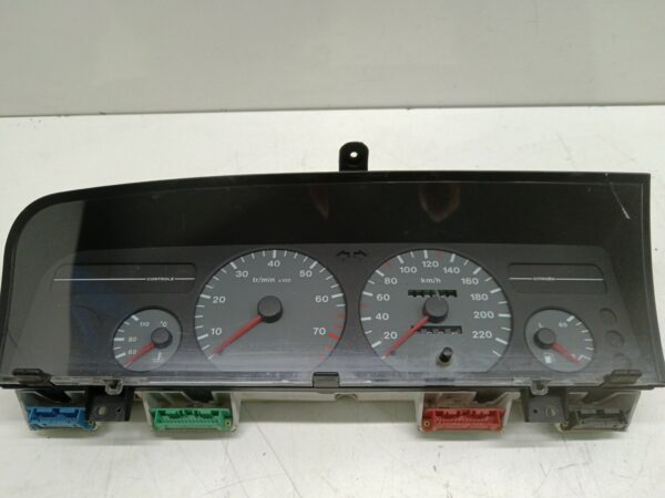 TABLERO DE INSTRUMENTOS CITROEN XANTIA BERLINA 1.8 16V CAT (LFY / XU7JP4) NAFTA Motor 1,8 Ltr.  110 CV  [1993 - 1997] 3 Puertas