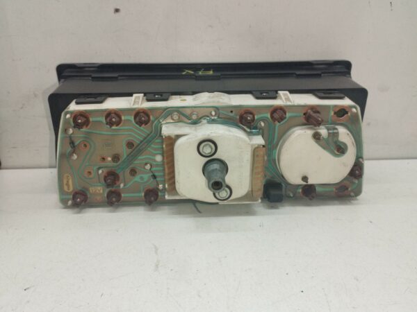 TABLERO DE INSTRUMENTOS CITROEN AX 1.5 Diesel CAT (VJY. VJZ / TUD5) DIESEL Motor 1,5 Ltr.  54 CV  [1987 - 1998] 3 Puertas - Imagen 2