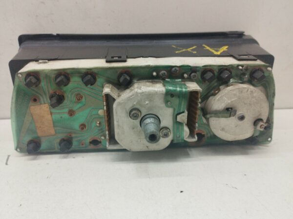 TABLERO DE INSTRUMENTOS CITROEN AX 1.5 Diesel CAT (VJY. VJZ / TUD5) DIESEL Motor 1,5 Ltr.  54 CV  [1987 - 1998] 3 Puertas - Imagen 2