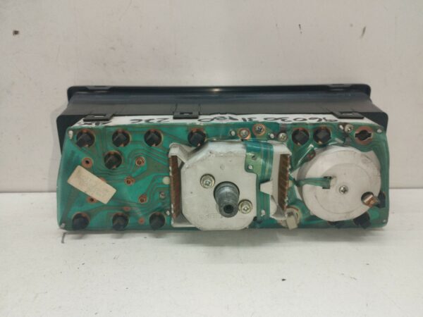 TABLERO DE INSTRUMENTOS CITROEN AX 1.5 Diesel CAT (VJY. VJZ / TUD5) DIESEL Motor 1,5 Ltr.  54 CV  [1987 - 1998] 3 Puertas - Imagen 2