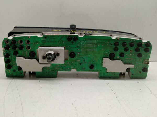 TABLERO DE INSTRUMENTOS CITROEN XANTIA BERLINA 2.0 16V CAT (RFT / XU10J4D) NAFTA Motor 2,0 Ltr.  150 CV  [1993 - 1997] 3 Puertas - Imagen 4