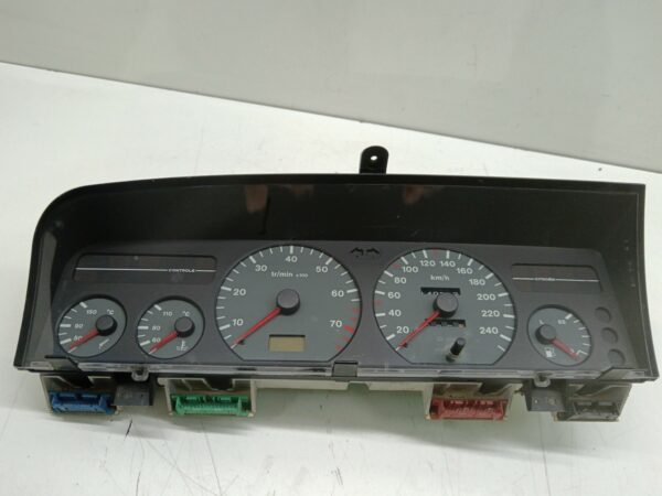 TABLERO DE INSTRUMENTOS CITROEN XANTIA BERLINA 2.0 16V CAT (RFT / XU10J4D) NAFTA Motor 2,0 Ltr.  150 CV  [1993 - 1997] 3 Puertas