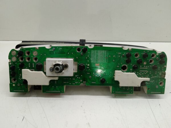 TABLERO DE INSTRUMENTOS CITROEN XANTIA BERLINA 2.0 16V CAT (RFT / XU10J4D) NAFTA Motor 2,0 Ltr.  150 CV  [1993 - 1997] 3 Puertas - Imagen 4
