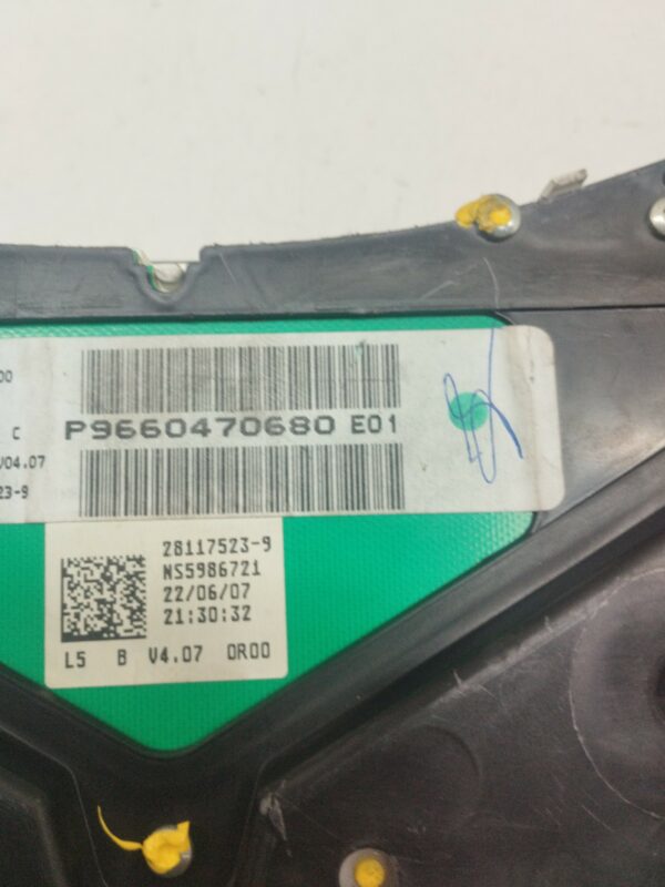 TABLERO DE INSTRUMENTOS PEUGEOT 307 BERLINA (S2) XS DIESEL Motor 1,6 Ltr.  109 CV  [2005 - 2008] 5 Puertas - Imagen 2
