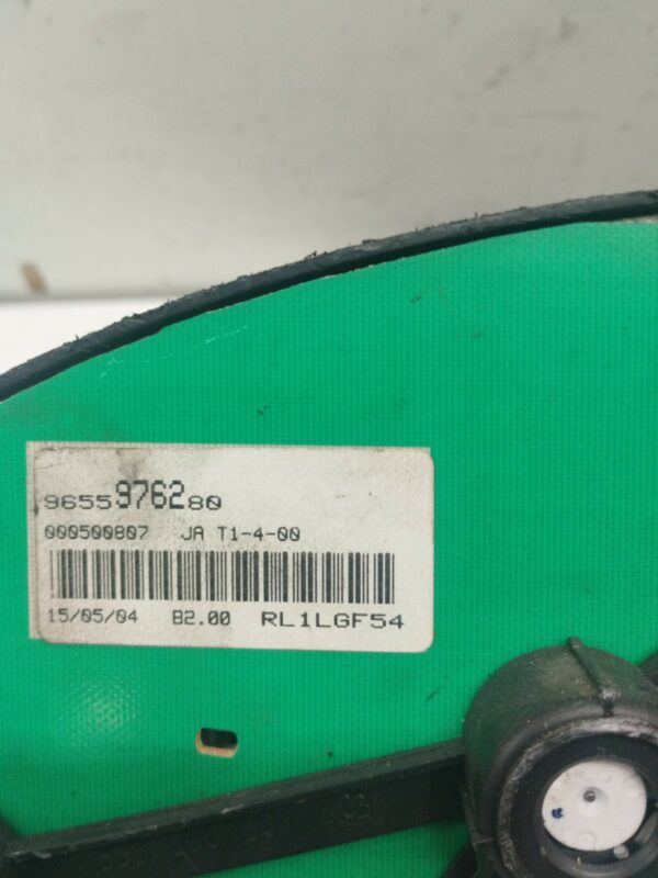 TABLERO DE INSTRUMENTOS PEUGEOT 206 BERLINA 2.0 HDi CAT DIESEL Motor 2,0 Ltr.  90 CV  [1998 - 2010] 3 Puertas - Imagen 2