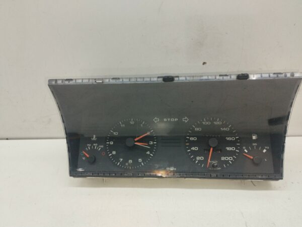 TABLERO DE INSTRUMENTOS PEUGEOT 405 BERLINA 1,6 NAFTA Motor 1,6 Ltr.  88 CV  [1987 - 1996] 3 Puertas