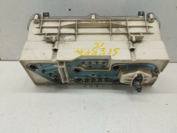 TABLERO DE INSTRUMENTOS FORD SIERRA BERLINA 2.9 V6 CAT NAFTA Motor 2,9 Ltr.  146 CV  [1987 - 0] 3 Puertas - Imagen 2