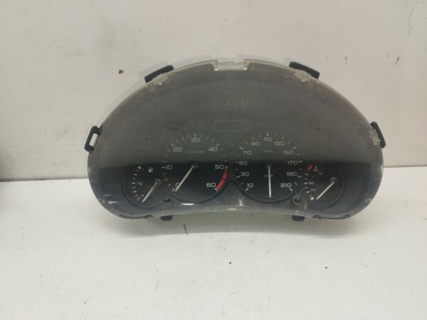 TABLERO DE INSTRUMENTOS PEUGEOT 206 BERLINA XR DIESEL Motor 1,9 Ltr.  69 CV  [1998 - 2010] 3 Puertas