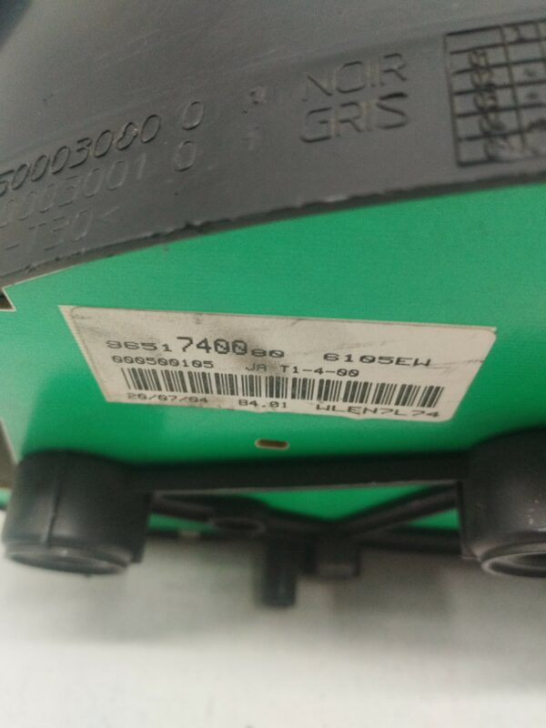 TABLERO DE INSTRUMENTOS PEUGEOT 206 BERLINA XR DIESEL Motor 1,9 Ltr.  69 CV  [1998 - 2010] 3 Puertas - Imagen 2