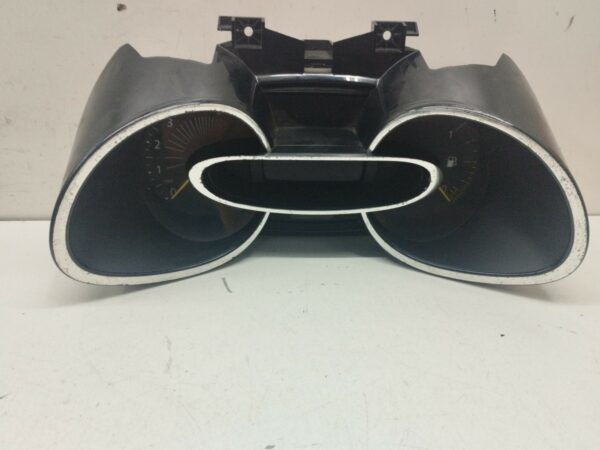 TABLERO DE INSTRUMENTOS RENAULT CLIO IV Authentique DIESEL Motor 1,5 Ltr.  75 CV  [2012 - 0] 5 Puertas